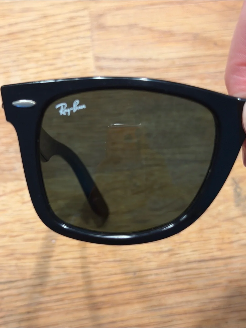 Ray-Ban Black Wayfarer Sunglasses with Black Case
